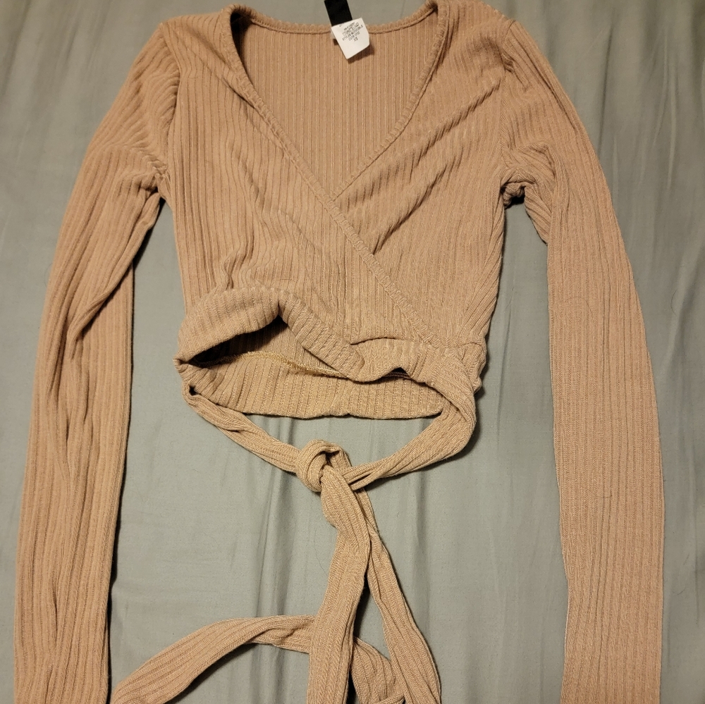 Windsor Long Sleeve Tie Crop Top, XS, Tan